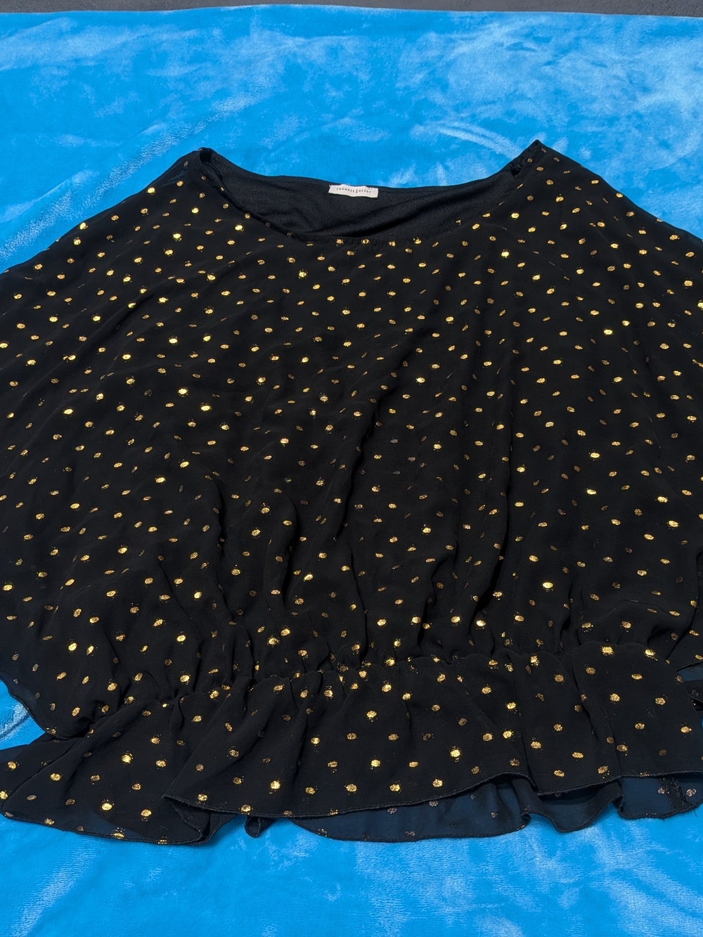 ⚫✨ Frankie & Missy Black & Gold Polka Dot Shirt ✨⚫